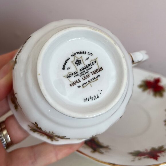 Vintage Teacup and Saucer, Royal Adderley, Maple Leaf Tartan, Made in England - Picture 3 of 4